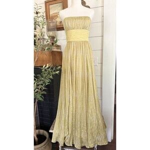 BCBGMaxAzria | Dresses | Bcbgmaxazria Andi Lace Trim Evening Dress Brand  New With Tags | Poshmark